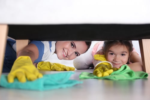 places you forget to clean in your home